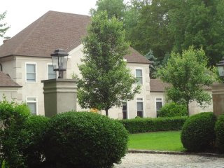 4 bedroom House For Sale: 72 Girdle..