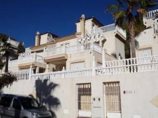 3 Bedrooms - Villa - Alicante - For Sale