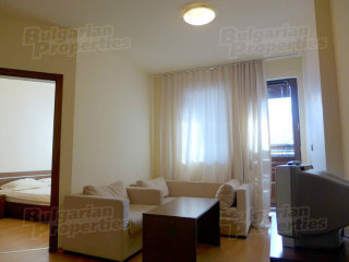 Comfortable 2-Bedroom Apartment Near..