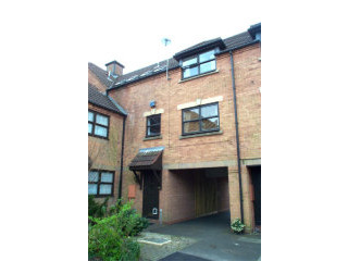 2 Bedrooms - Town House - Coleshill -..