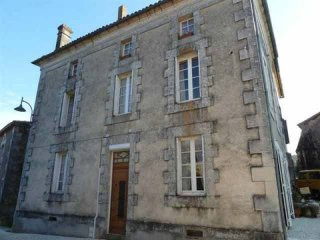 Three-Bed Stone House With Separate..