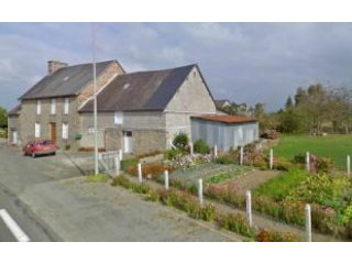 Traditional Property with Outbuildings