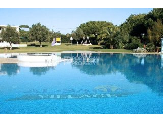 Modern And Spacious 3 Bedroom Apartment..