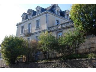 10 bedroom House For Sale: 86440..