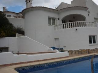 3 Bedrooms - Villa - Alicante - For Sale