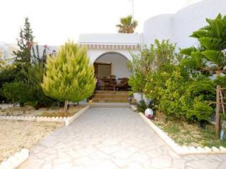 4 Bedrooms - Villa - Almeria - For Sale