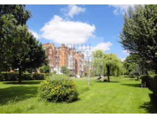 Flat 4, 12 Greencroft Gardens