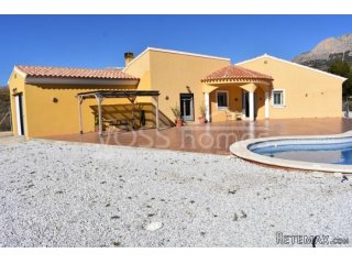 RESERVED/SALE AGREED WITH VOSS HOMES APRIL 2022 very..