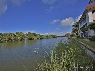 2 bedroom Condominium For Sale:..