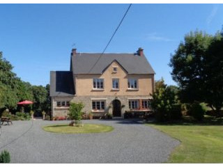 Farmhouse, Outbuildings on 1.5 Hectares