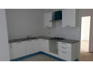 Super appartement non meuble a louer a..
