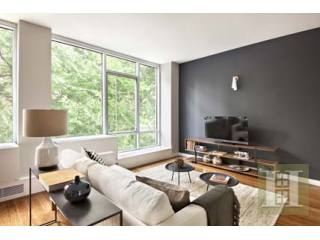 3 bedroom Apartment For Sale: 3751..
