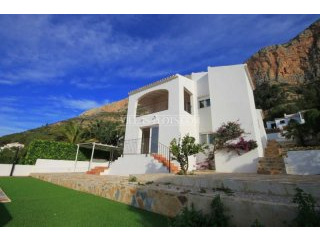 5 Bedroom Villa In Javea