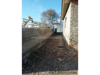 FANTASTIC opportunity. Large semi-built DETACHED VILLA of..