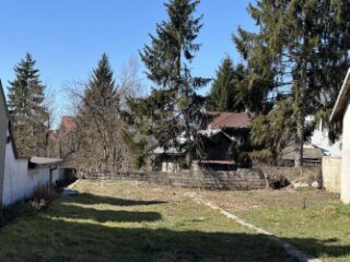 GRAĐEVINSKO ZEMLJIŠTE NA 600M OD CENTRA MIRNA LOKACIJA