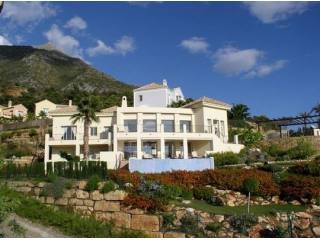 Villa for sale in Sierra Blanca Country..