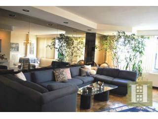 2 bedroom Apartment For Sale: 555..