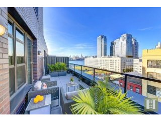 3 bedroom PentHouse For Sale: 80..