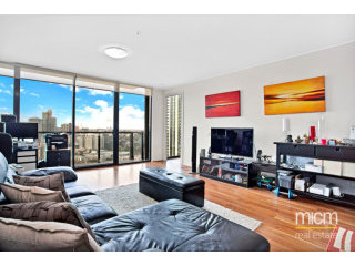 Spectacular Views and Marvellous Space