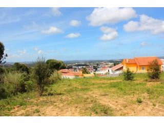 2 building plots of land with a good..