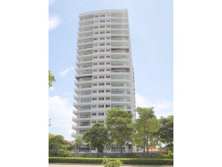 Viewtalay 5: 2-bedroom corner condo..