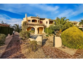 Townhouse with 3 bedrooms and amazing..