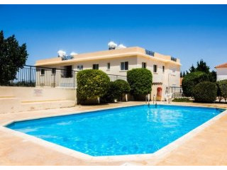 For Sale : First Floor Apartment -..