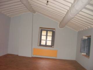 Country/farmhouse - For Sale - Hills..