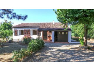 3 Bedroom Single Story Villa With..
