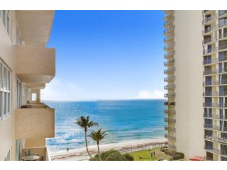 2 bedroom Residence For Sale: Singer..