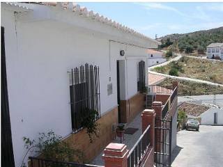 Town House - A village house all on one..