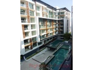 1 Bedroom Condo for sale in Central..