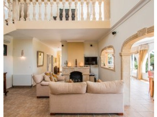7 Bedrooms - Villa - Alicante - For Sale