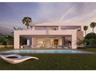 4 bedroom detached villa for sale