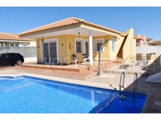 NEW & EXCLUSIVE TO VOSS HOMES - An "As New", modern and..