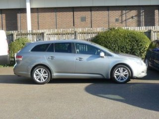 Toyota Avensis Estate