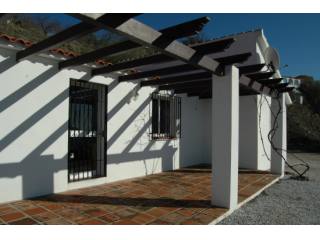 Villa for Sale in Canillas De Aceituno..