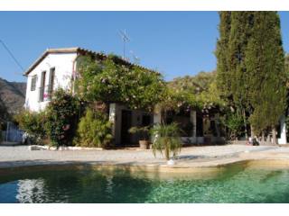 Country Houses for Sale in Competa..