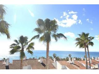 2 bedroom town house for sale