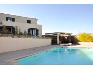 Quality Villa with Pool and Views