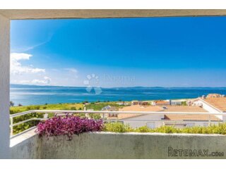 Dvoetažni penthouse, Žnjan.