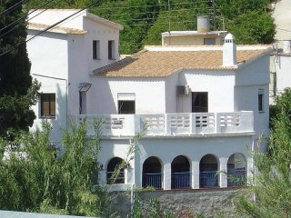 5 bedroom Finca Villa