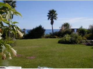 Apartment for sale in New Golden Mile..