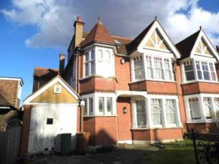 6 bedroom, Semi-detached House house..