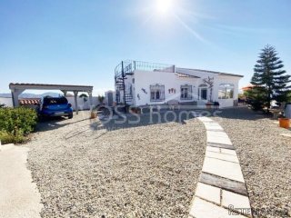 NEW & EXCLUSIVE LISTING TO VOSS HOMES - Immaculately..