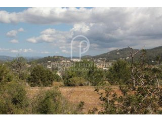 Rustical land with countryside views on..