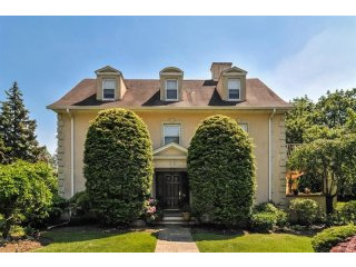 6 bedroom House For Sale: 23 Overhill..