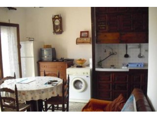 ROSES SANTA MARGARIDA: 300 METERS FROM..