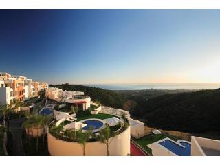 Apartment for sale in Marbella East..
