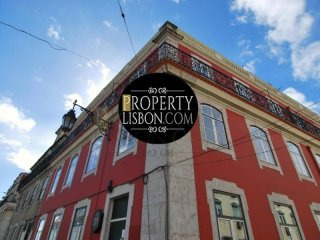 Renovated 2-bedroom apartment with..